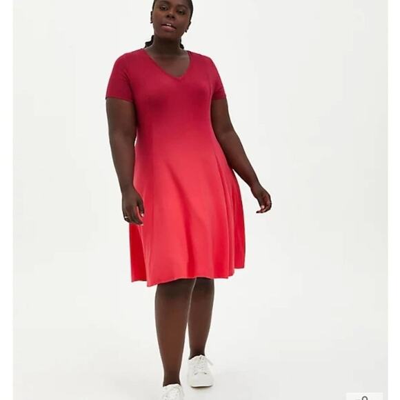 Torrid SUPER SOFT RED WINE DIP-DYE TRAPEZE DRESS plus size 1X NEW!!! - Picture 1 of 9